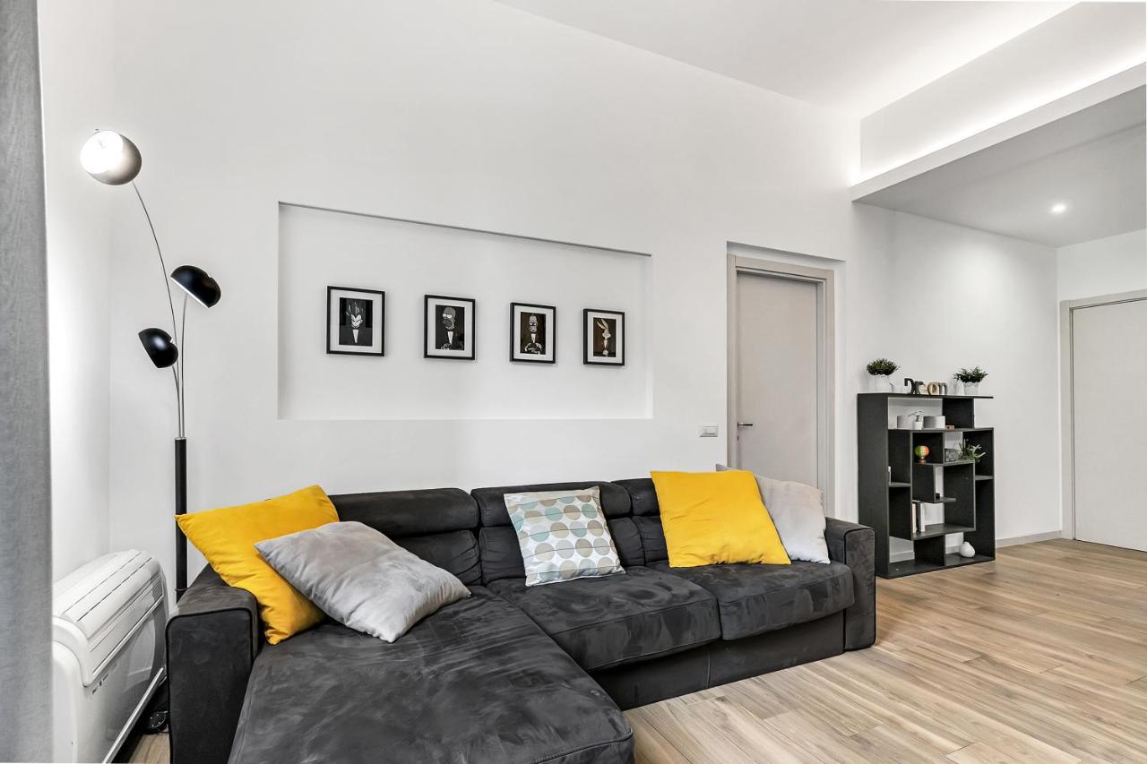 Appartamento Beatrice - Affitti Brevi Italia 米兰 外观 照片